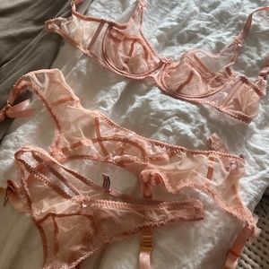 Agent Provocateur pink set